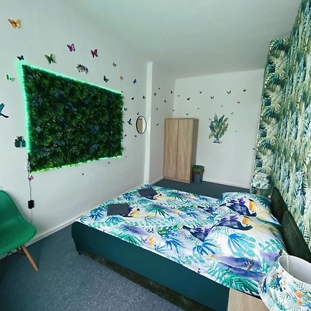 Jungle Rooms Gdansk Exterior photo